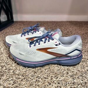 Brooks Ghost 15 Shoes Women’s Size 9.5 B Gray 1203801B492 Running Sneakers